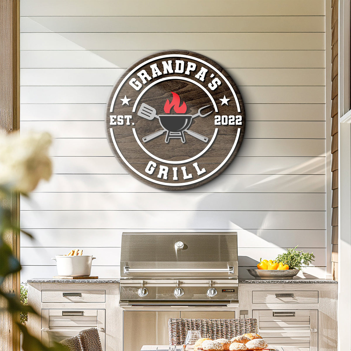 Bar & Grill